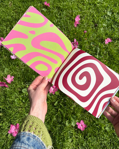 Groovy • Scrapbooking Paper Booklet