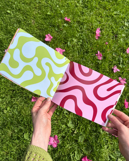 Groovy • Scrapbooking Paper Booklet