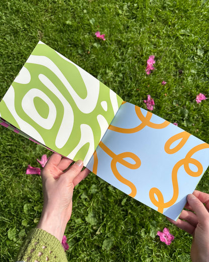 Groovy • Scrapbooking Paper Booklet