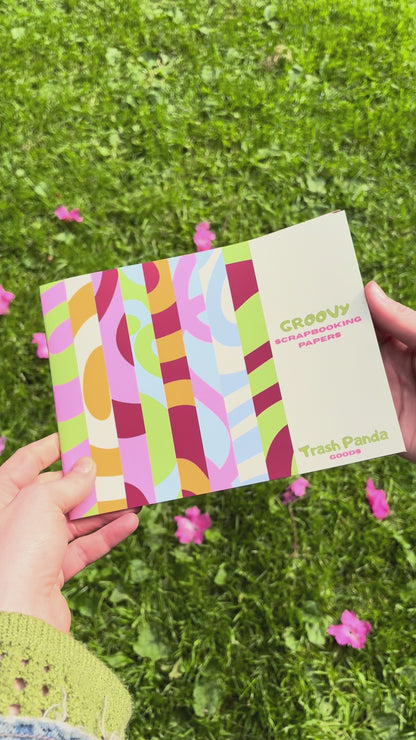 Groovy • Scrapbooking Paper Booklet